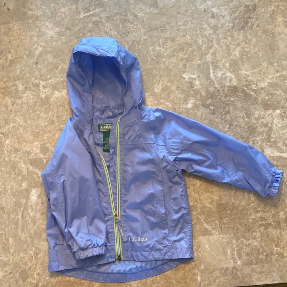 Good used condition ll bean spring/fall coat.